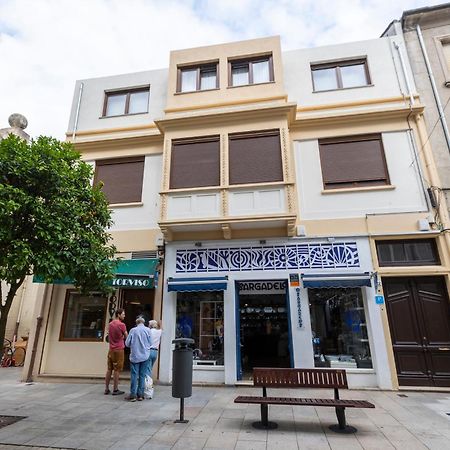 Apartamentos Gurugu Ribadeo Exterior photo
