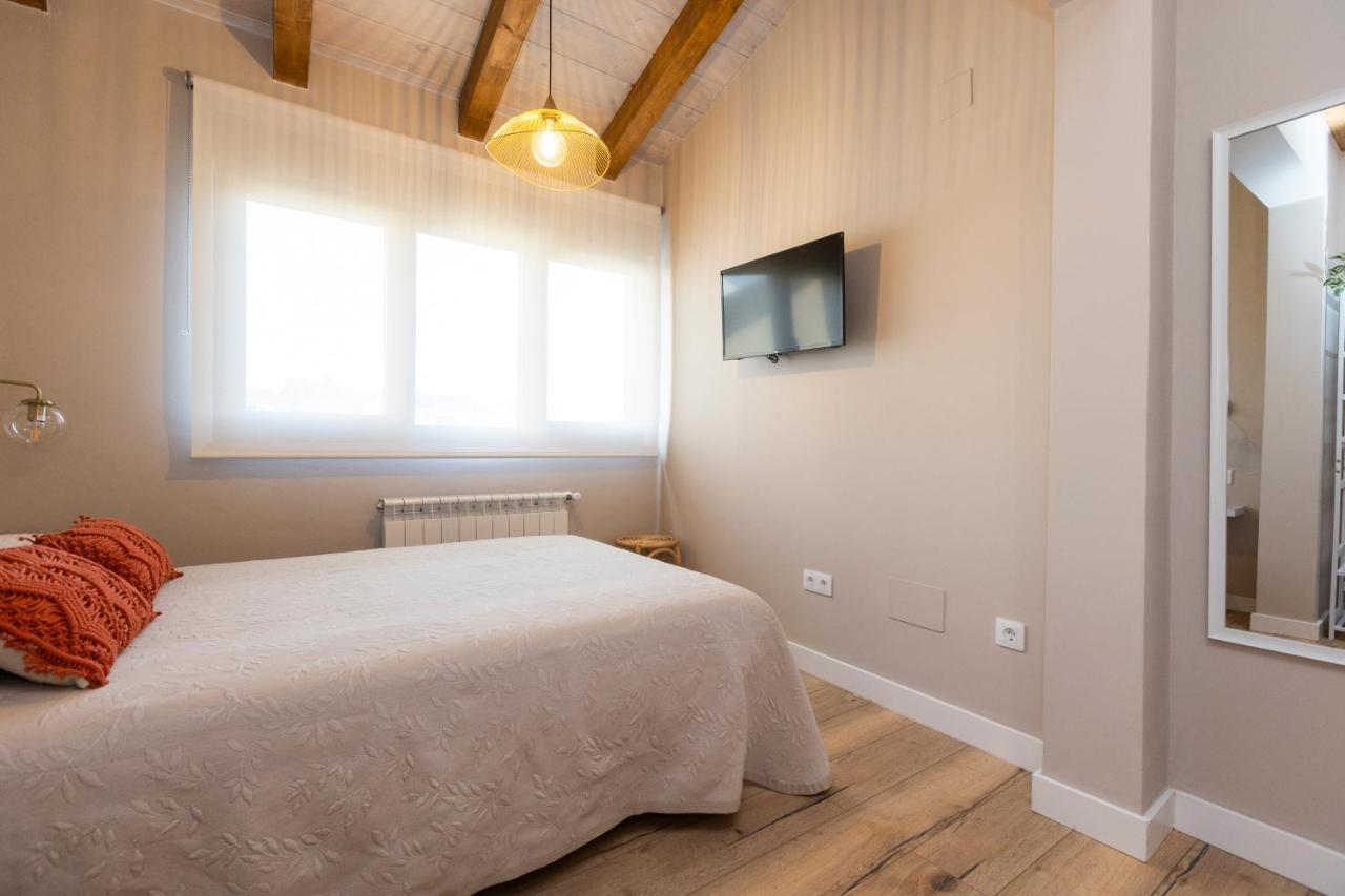 Apartamentos Gurugu Ribadeo Exterior photo